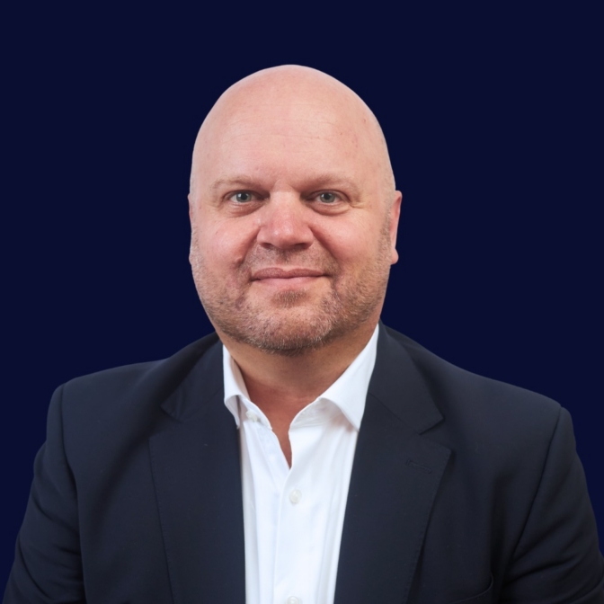 Damion Potter Headshot